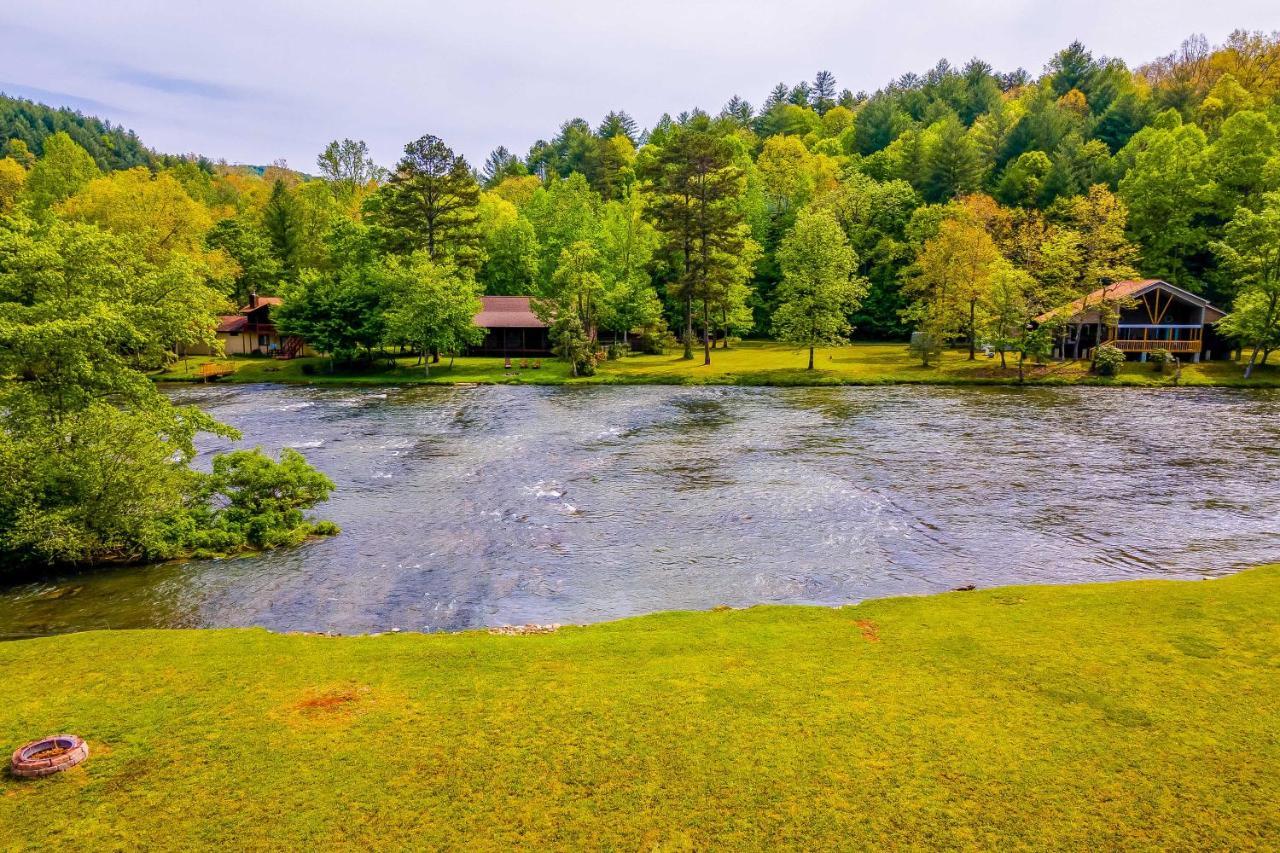 Cozy Riverfront Cabin With Fire Pit Fish And Explore! Villa Murphy Kültér fotó